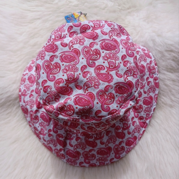 Reversible Pink Paisley/Red Bucket Hat - Picture 6 of 9